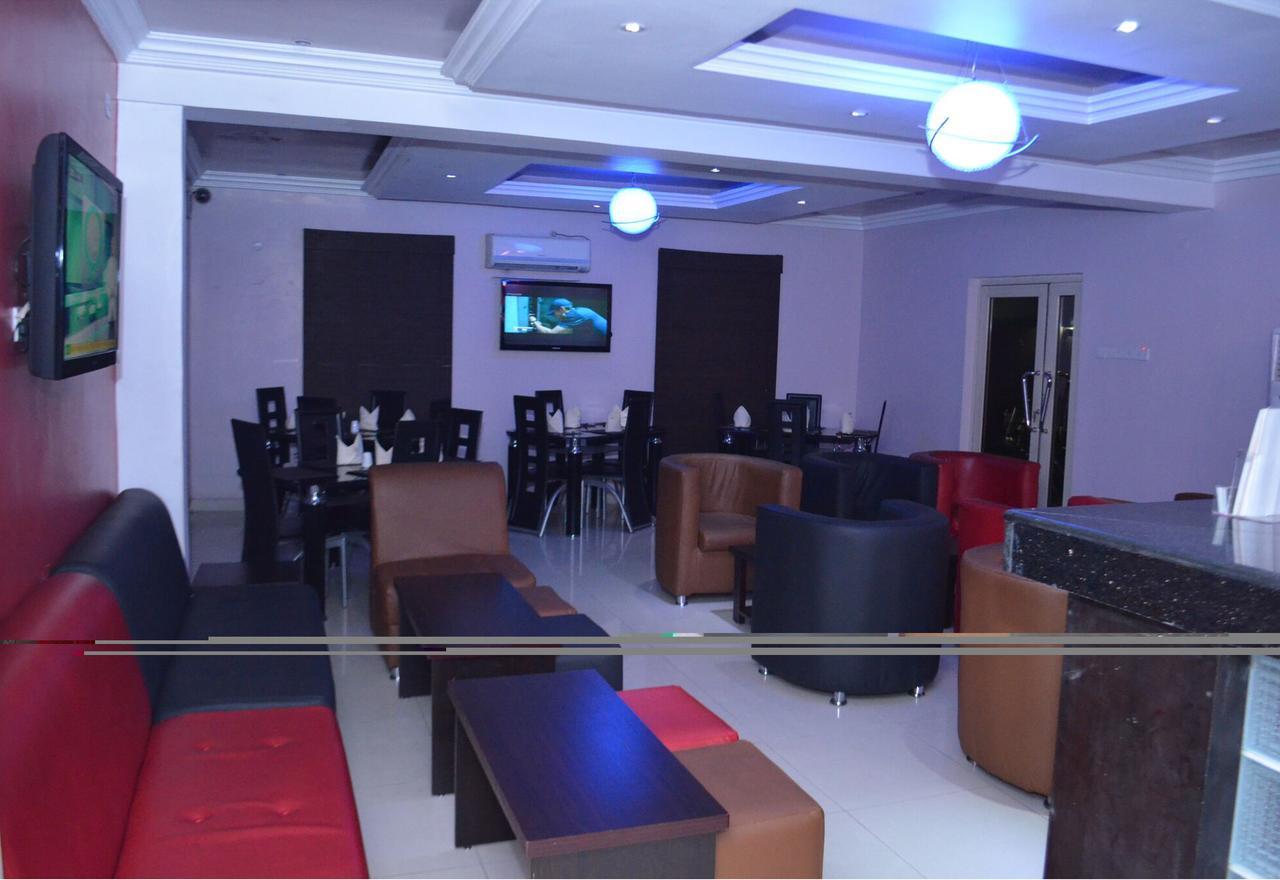 De Rigg Place - Alaka Estate, Surulere Lagos Kültér fotó